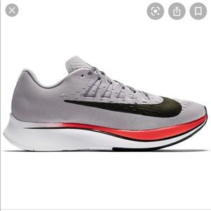 Nike zoom fly running shoes